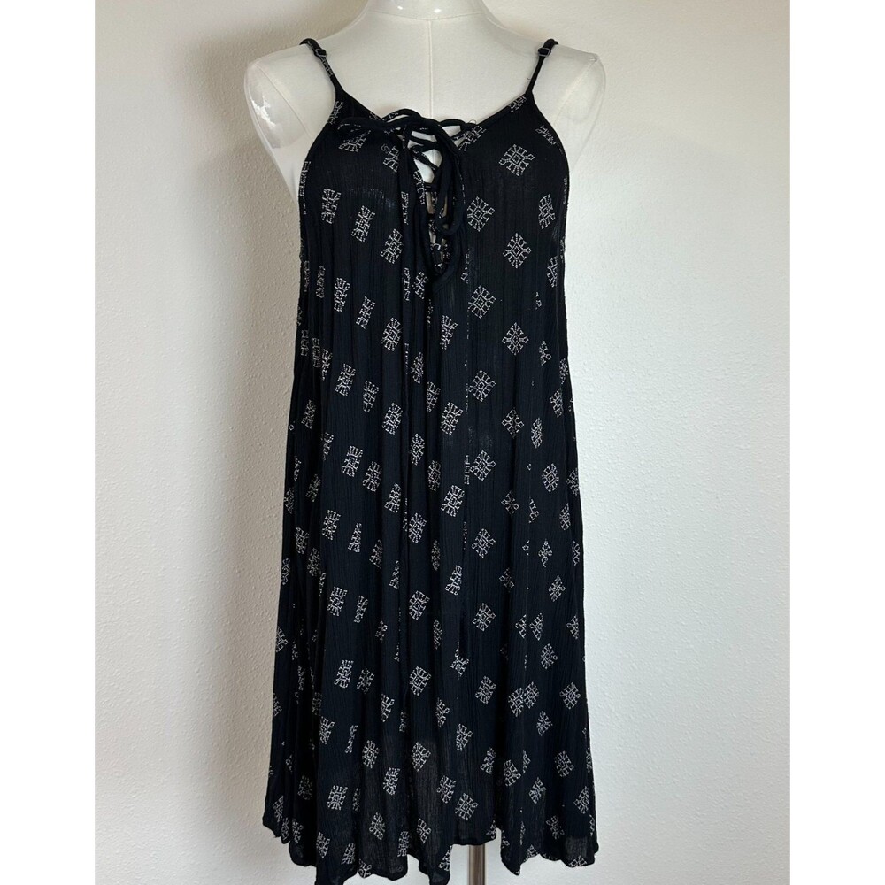 Roxy Boho Lace Up Midi Dress Black White Crinkle Viscose Beach Summer S